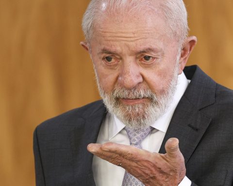 Lula defends presumption of innocence to reported by coup d'état