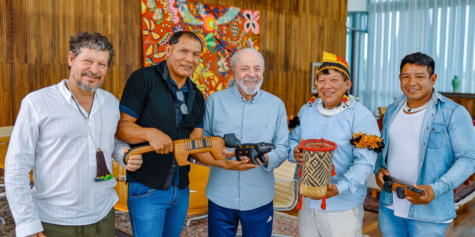 Lula receives indigenous people from Xingu and promises to visit the territory