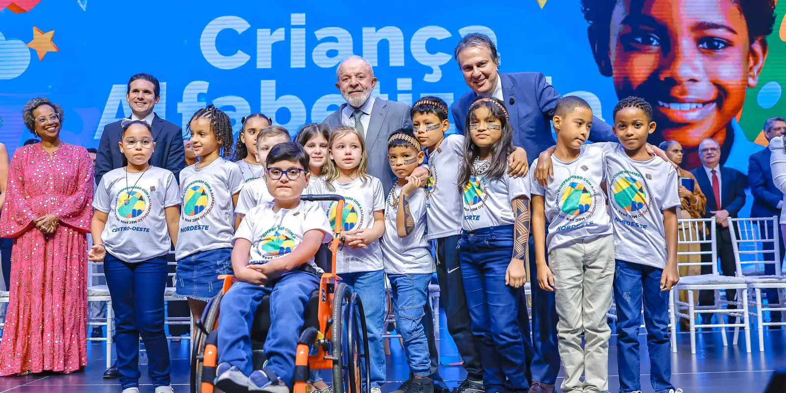 Lula says that Brazil can literate 80% of children by 2030