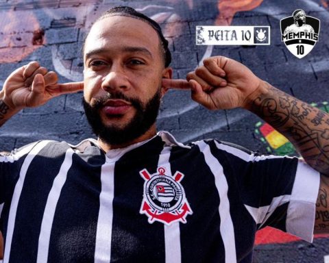 Memphis is given the '10' in the Corinthians and explodes the controversy