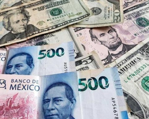 Mexican peso backets after US labor report and local inflation fact