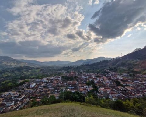 Minambiente makes public consultation on nature reserve in the southwest Antioquia