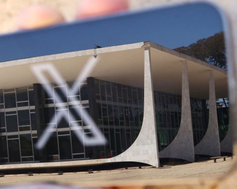 Moraes disables personal account at X one day after charging a fine of the network