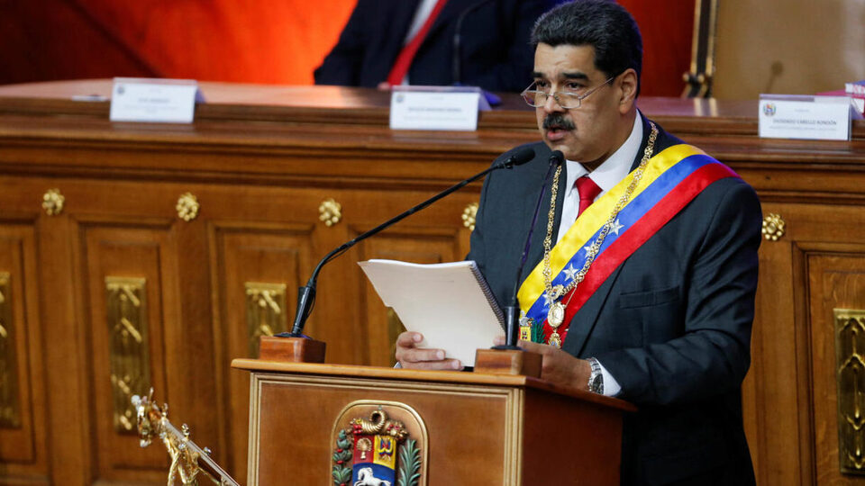 Nicolás Maduro proposes to change 80 articles of the Constitution