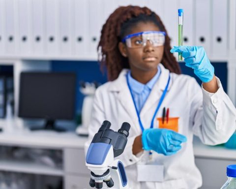 Only 27% of women in science courses completed their studies