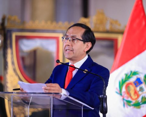 PJ confirms an impediment to exit from the country of the presidential spokesman Fredy Hinojosa