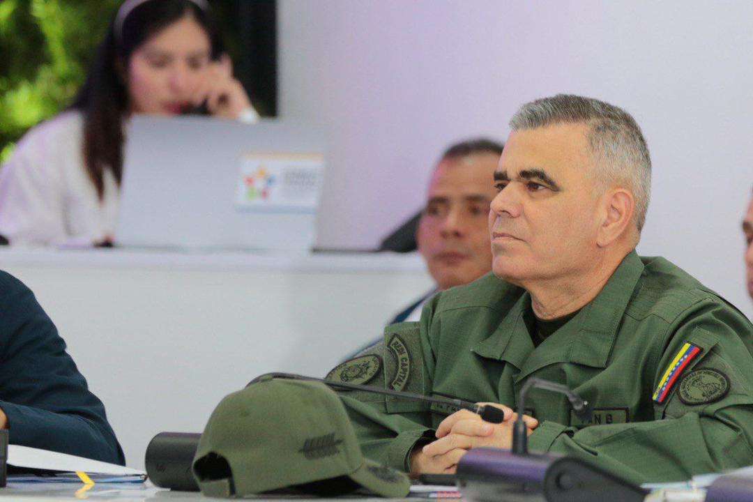 Padrino: We have destroyed 20 illegal camps on the border