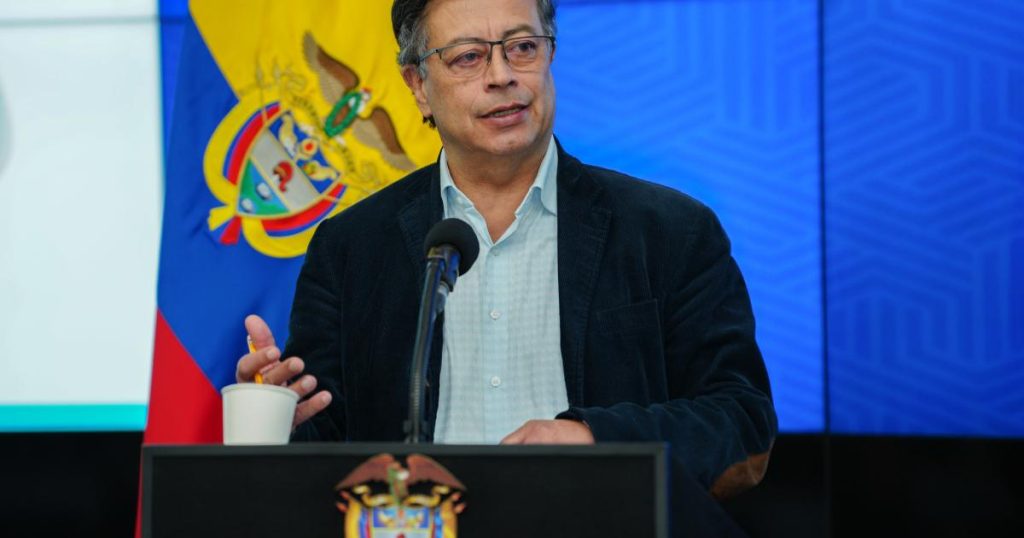 Petro reiterated his position on the term "Nazi" After failure of the State Council