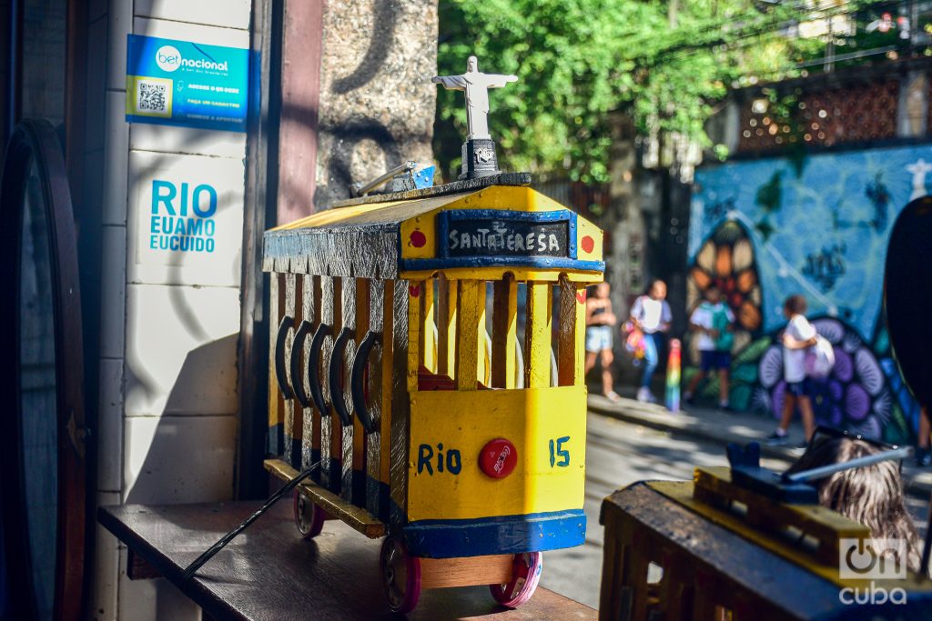 Rio de Janeiro: an atelier for forgotten things