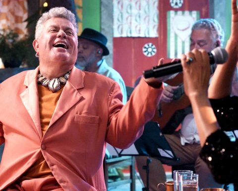 Samba in Gamboa with Milton Cunha brings historical parades of Carnival