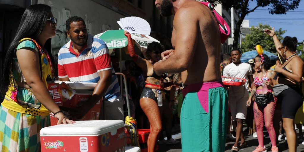 Street vendors will have "nursery" To leave the children at Rio Carnival