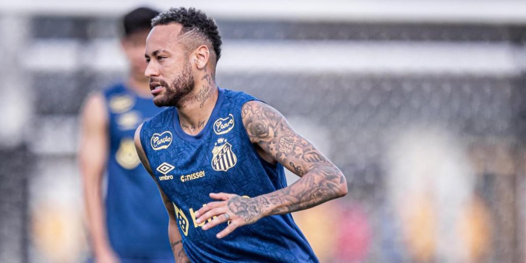 TENSE ENVIRONMENT IN THE SANTOS DE NEYmar