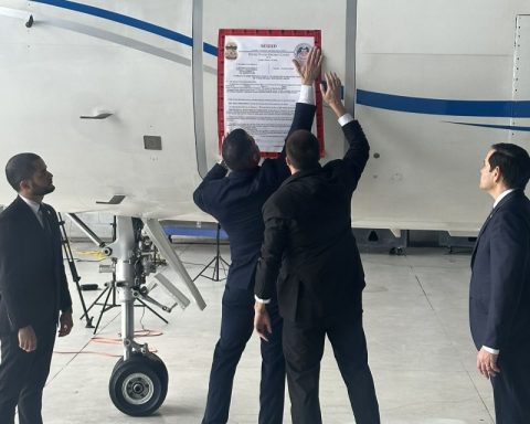 The US confiscated Maduro administration plane that was retained in Dominican