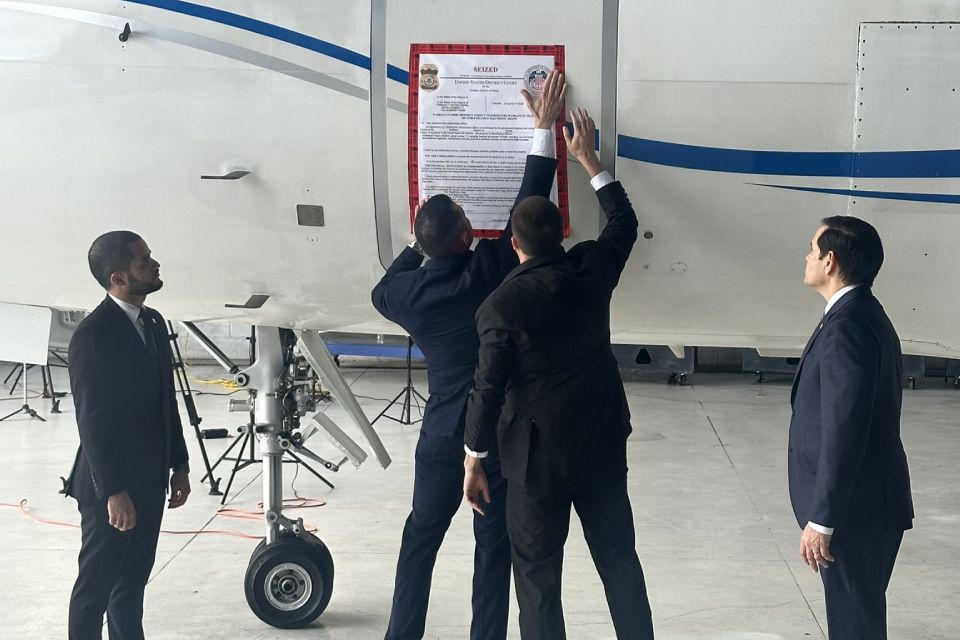 The US confiscated Maduro administration plane that was retained in Dominican