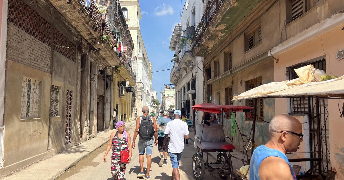The fear of buying extends in Cuba after the death of two people for ingesting nitro salt