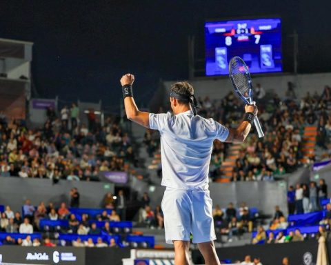 UTS 'rebel' tennis connects with Guadalajara