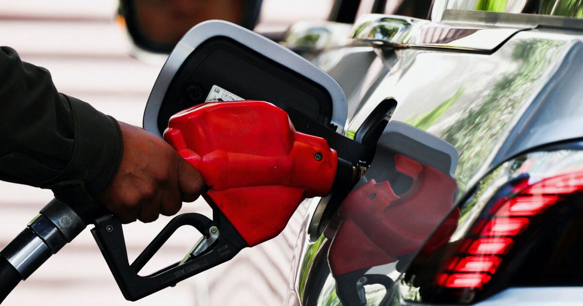 Valentine's Day; Finance reduces quotas for magna and diesel gasoline