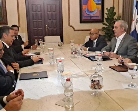 Video: así se desarrolla reunión del CNM con el presidente Luis Abinader