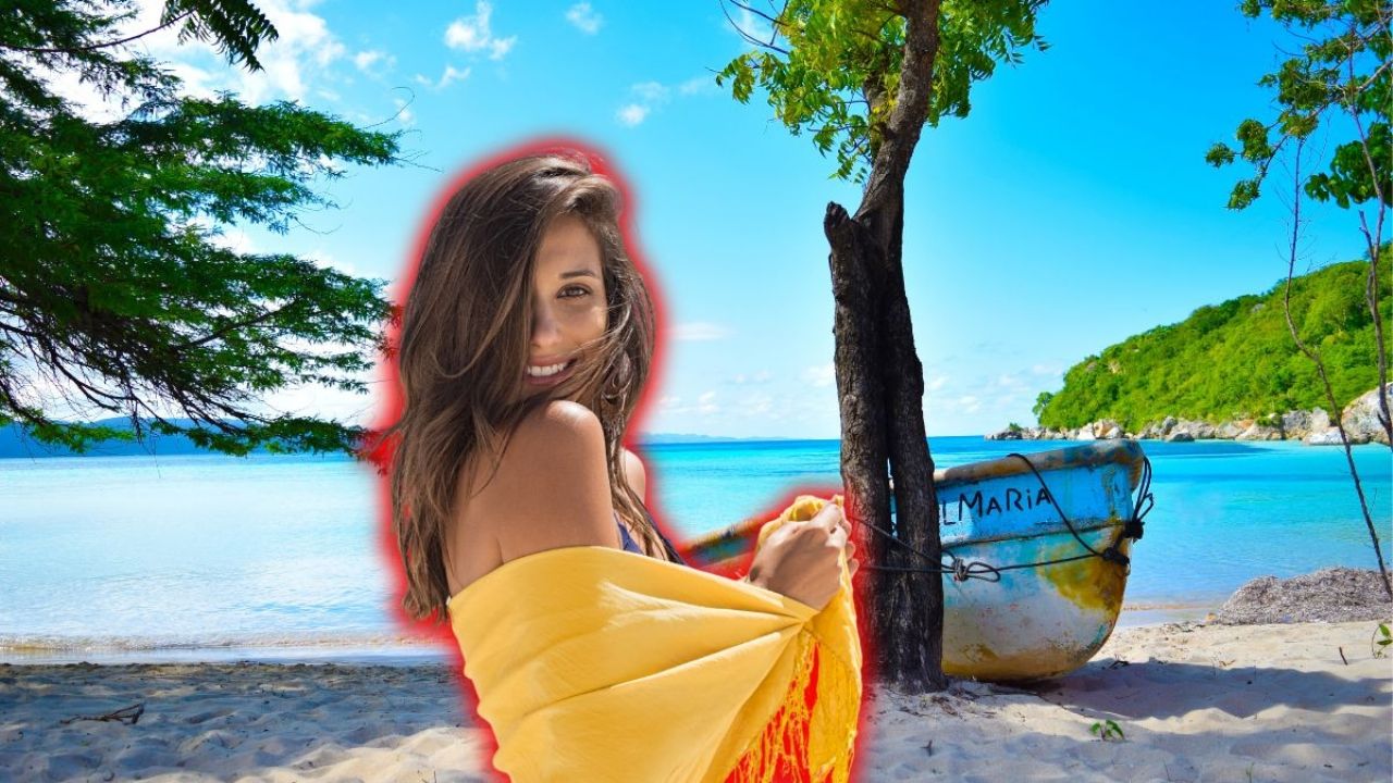What is the white sand beach and crystalline water that is less than 2 hours from Santiago and is ideal to finish the summer