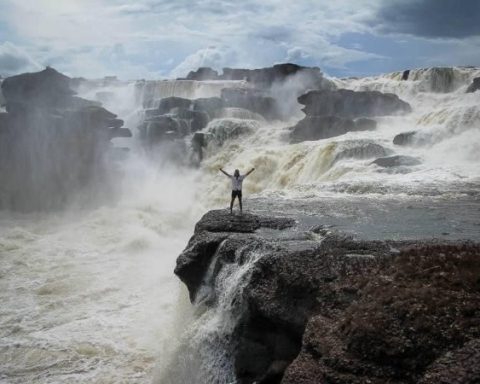 Where is the imposing rapid of Jirijirimo, an unmatched beauty in Colombia