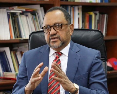 ¿Por qué se pospuso la reunión del Consejo Nacional de la Magistratura? 