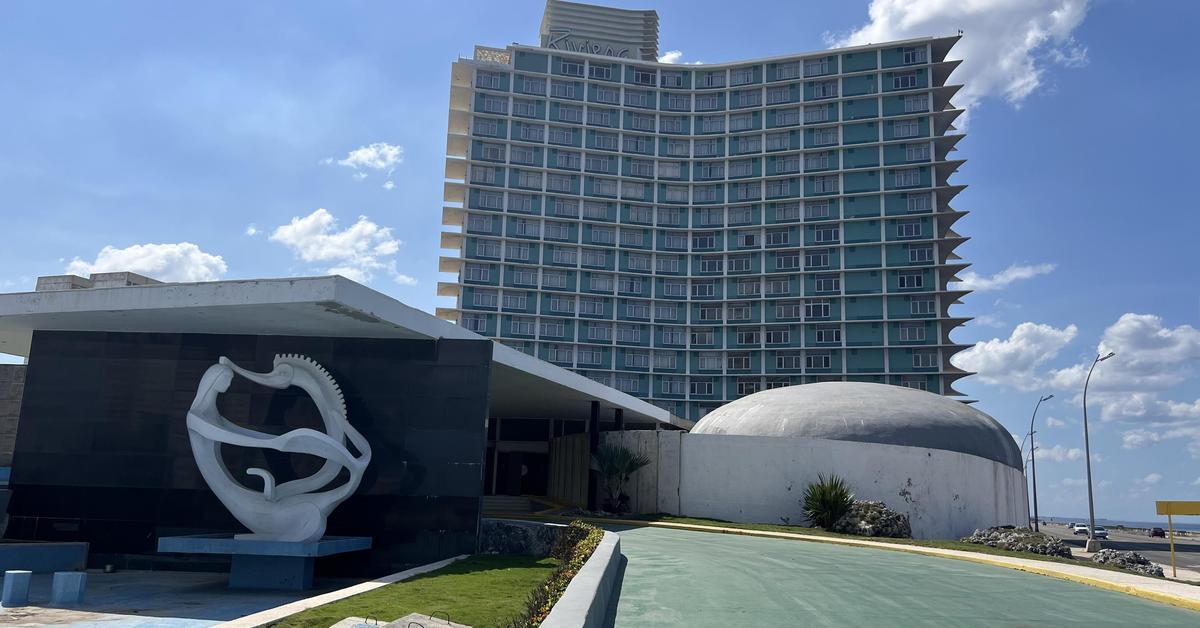 With the closure of the Riviera Hotel and the progressive death of Havana Libre, they prepare the arrival of the K Torre