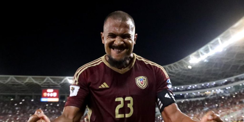 1-0: Rondón puts Venezuela in a repayment position and Peru claims to be Chilean the referee