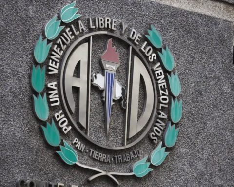 Ad Zulia expelled 19 militants for participation in #25may elections