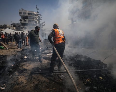 At least 9 Palestinians dead and dozens of injured after new Israel bombings in Gaza