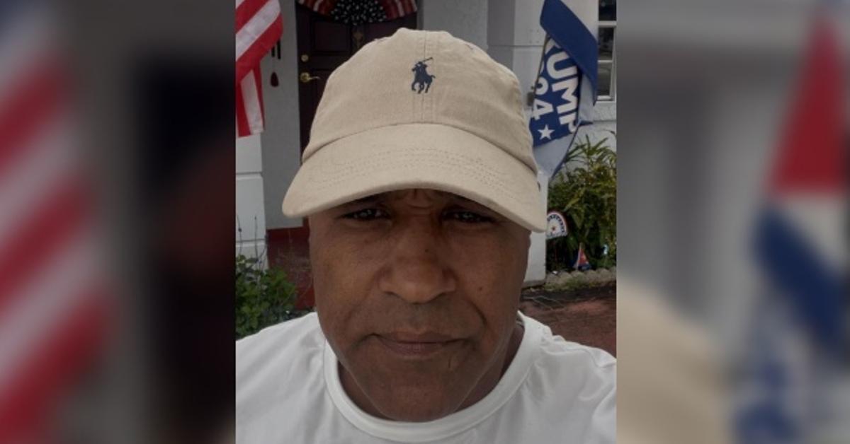 Banished by the regime, the “flag man" Keep fighting for Cuba from the US