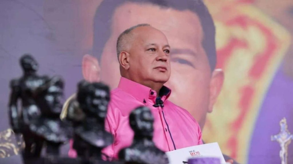 Cabello warns about the development of destabilizing plans for May