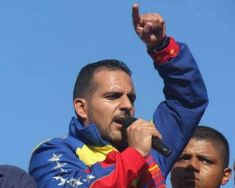 Candidates for governorates of La Guaira, Apure and Carabobo registered before the CNE