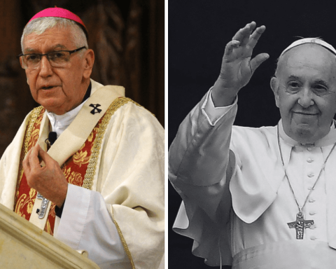 Cardinal Carlos Castillo travels to the Vatican to participate in the election of the new Pope