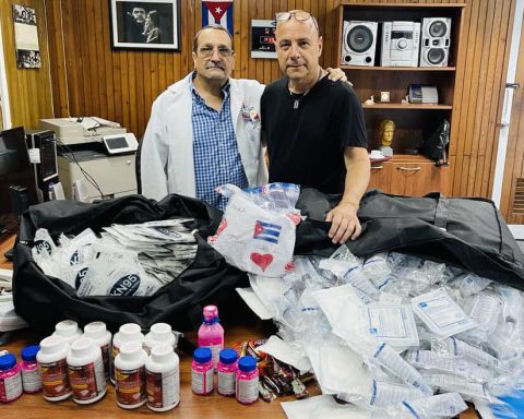 Carlos Lazo asks the Cuban government to extend the importation of food and tariff free medications