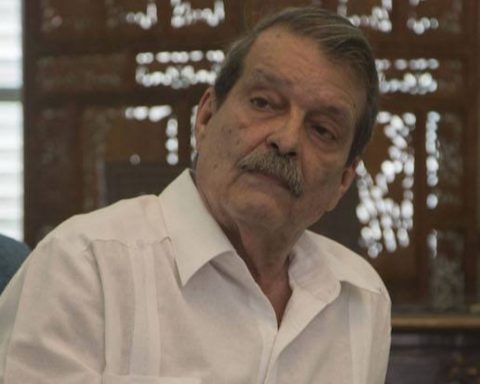 Cuban diplomat Abelardo Moreno Fernández died