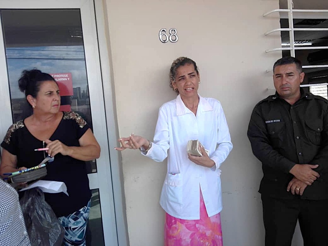 Digital platform scammers are processed in Sanctis Spíritus