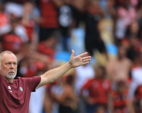 ESIS IN BRAZIL: FIRST PARTY, FIRST DESTITUTION