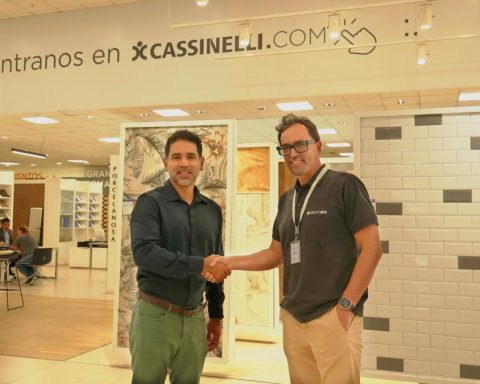 Effective Financial, Cassinelli and ceramic hypermarket signs Alliance