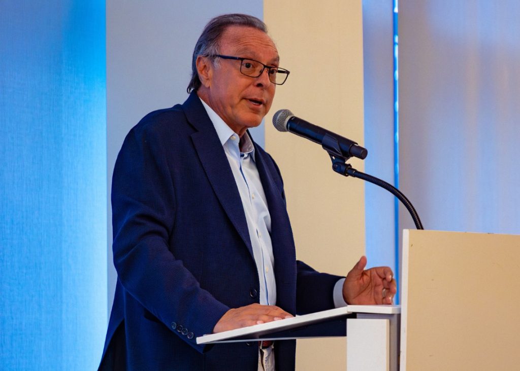 Entrepreneur Mike Fernández criticizes Cuban -American politicians for turning his back on his community