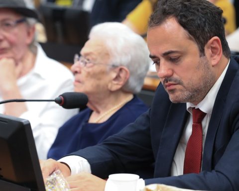 Ethics Council Approves Glauber Braga's mandate