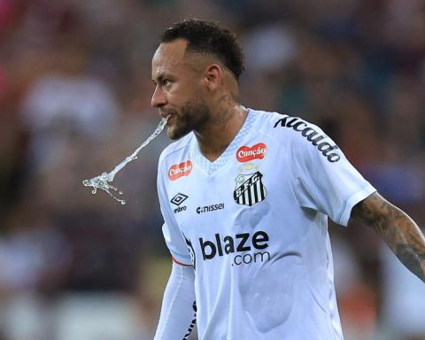 Falling return of Neymar