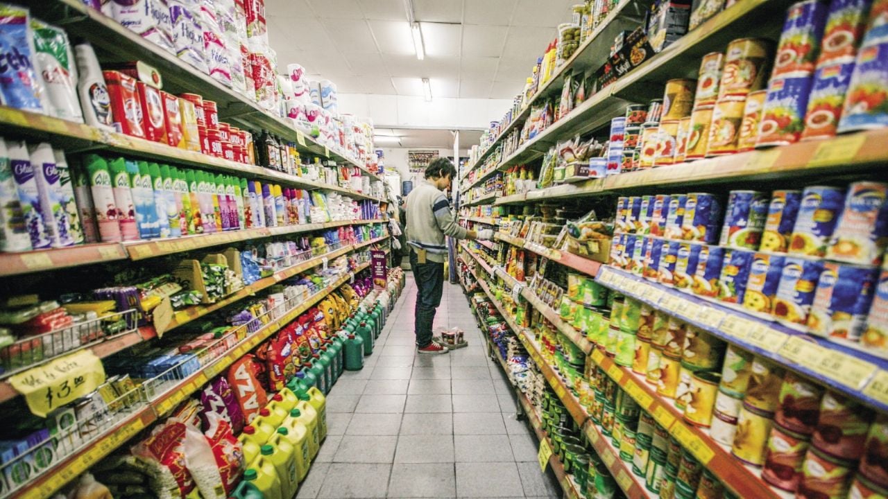 Food and real estate market feel the new exchange scheme with the end of the stocks