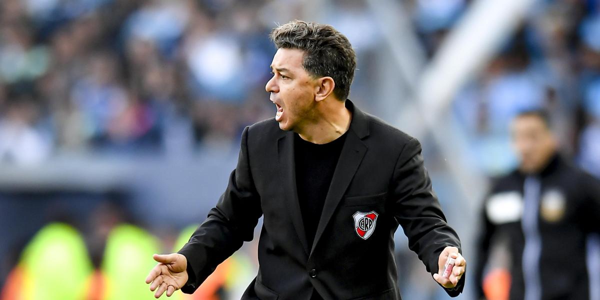 From the ovation to Gallardo to the tie and the whistles