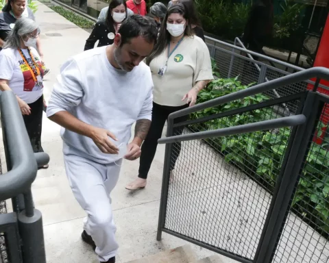 Glauber hunger strike completes 8 days and mobilizes support