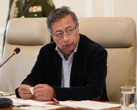 Government suspends military operations against dissidents: When would they resume?