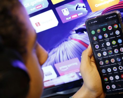 Government will seek to resume regulation agenda of the networks in Congress