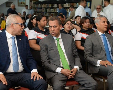 Guido Gómez Mazara cree que es motivo de debate que “amigos”  de Leonel le cedieran  casa en Santiago