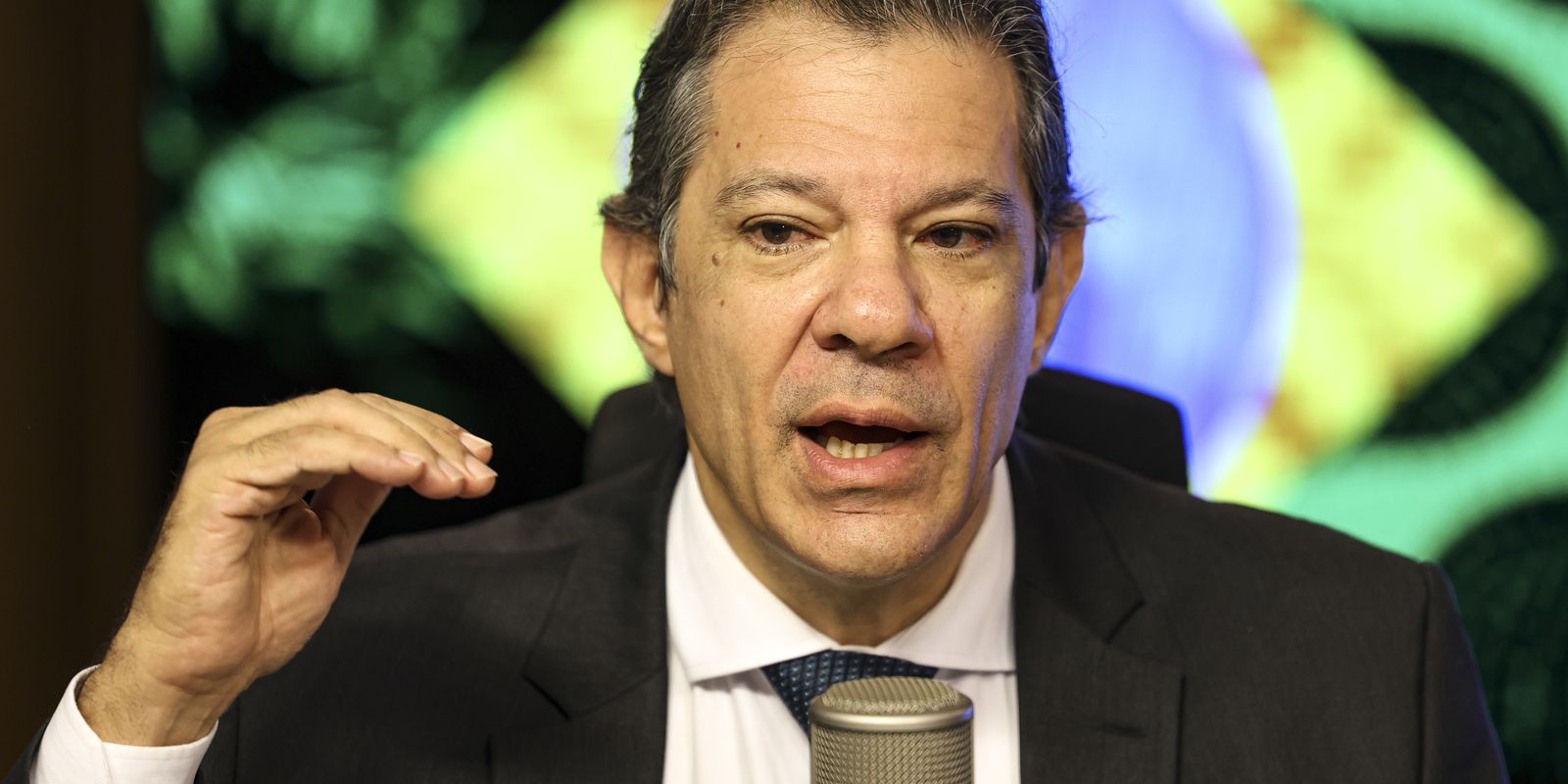 Haddad says country has a “protective mattress” against turbulence
