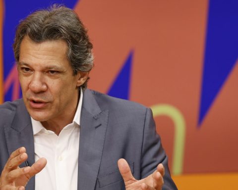 Haddad states that USA are inconsistent with raising Brazil