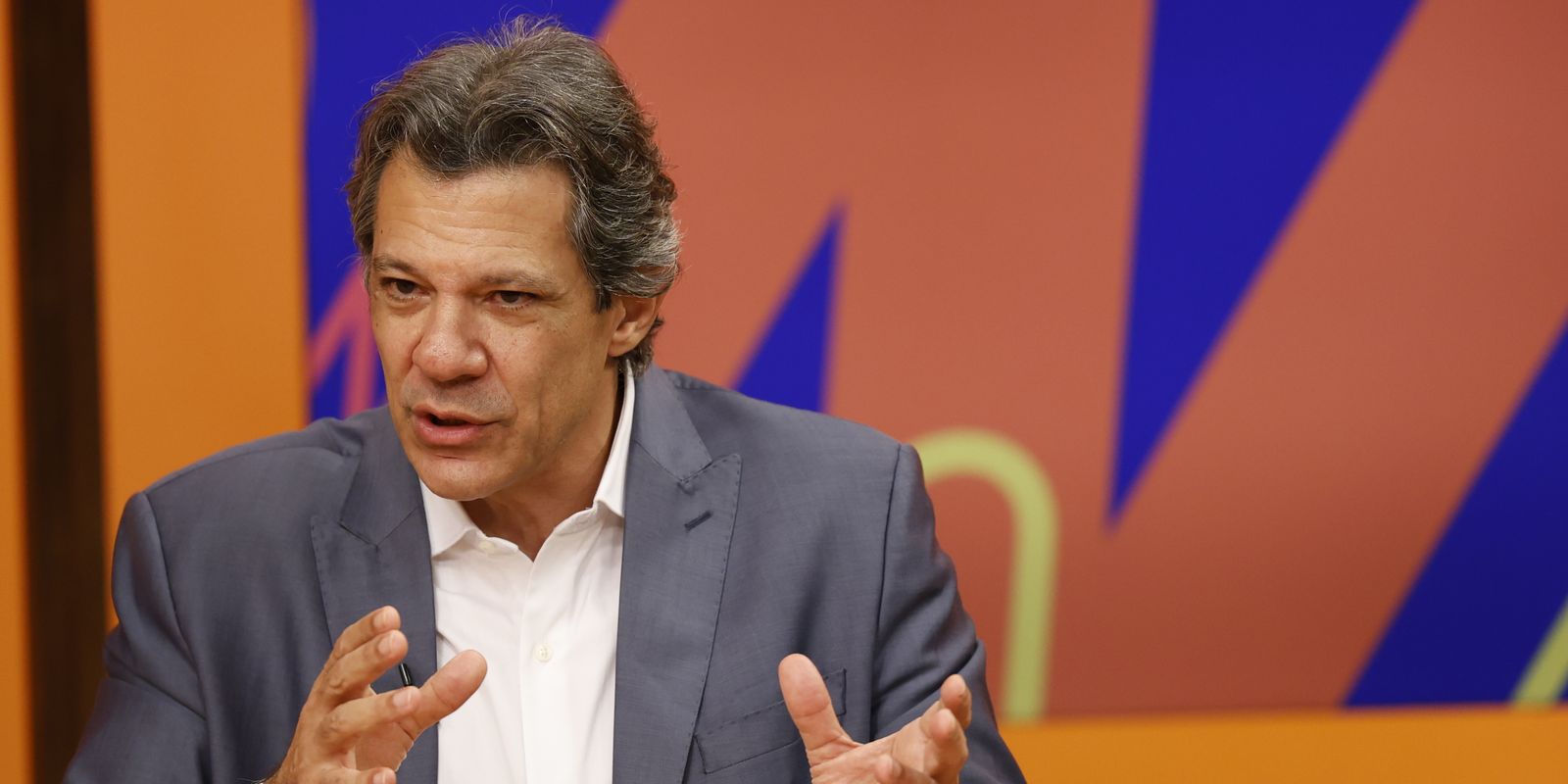 Haddad states that USA are inconsistent with raising Brazil